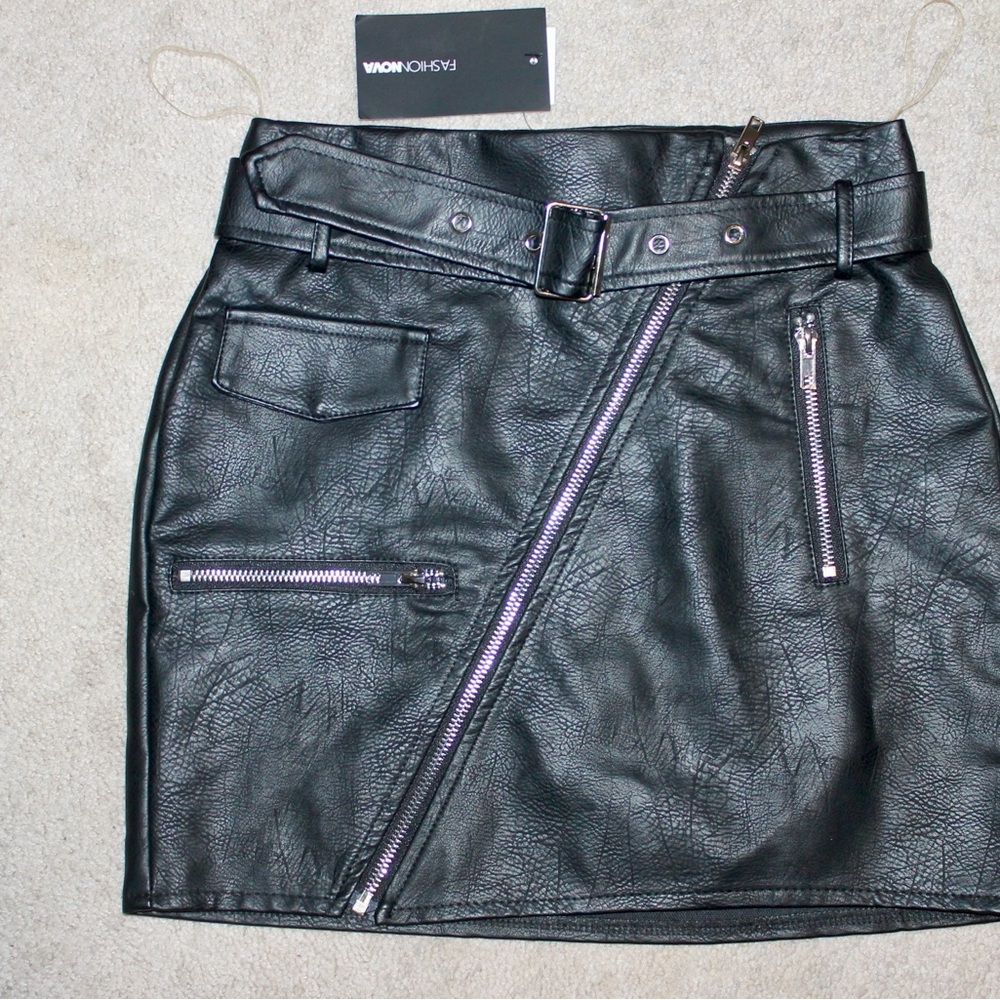 Fashion Nova Black Faux Leather Mini Skirt